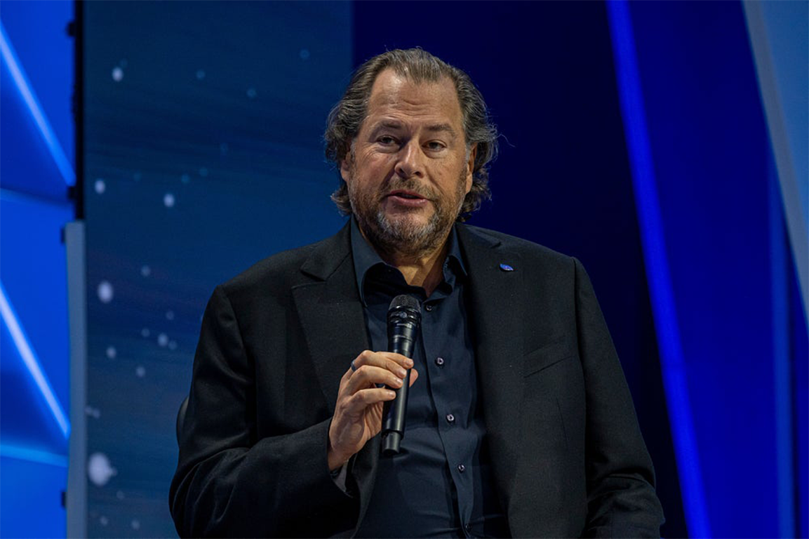 Salesforce CEO doing speech to support Agentforce AI article